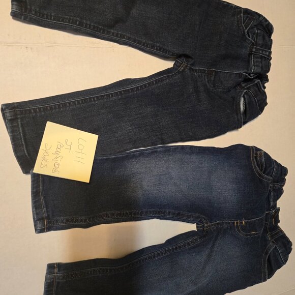 2T toddler/boy jeans 2 pairs - Picture 2 of 4